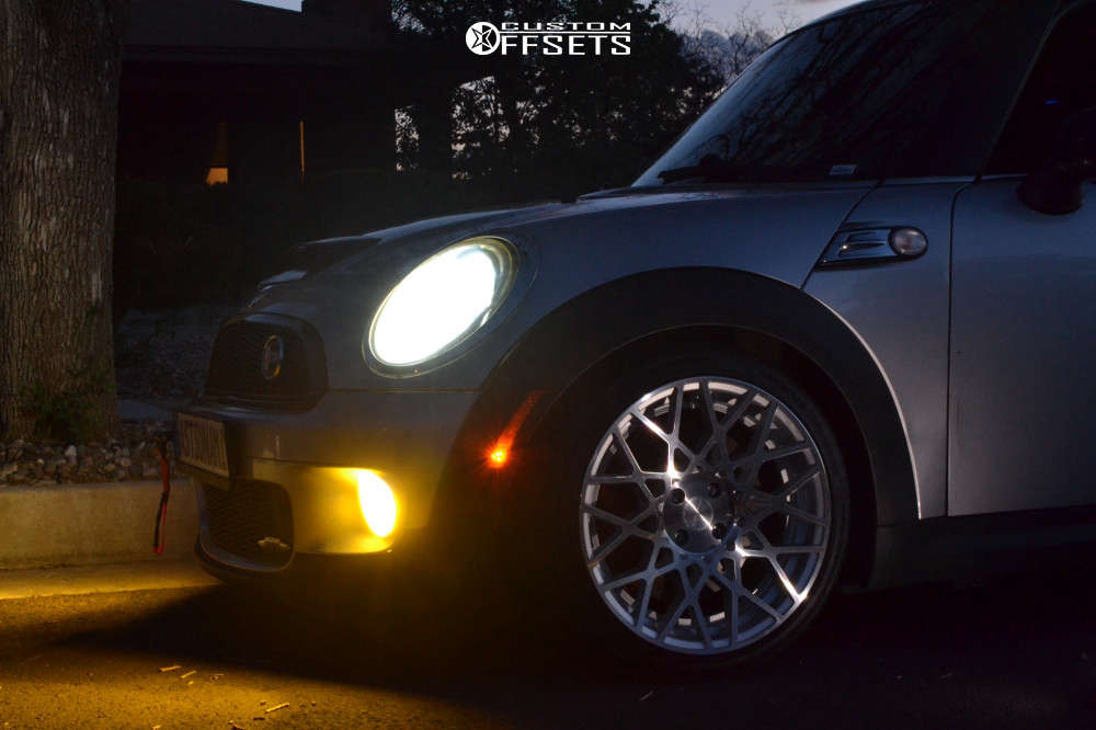 2009 Mini Cooper with 17x8 35 AVID1 AV36 and 205/40R17 Hankook Ventus