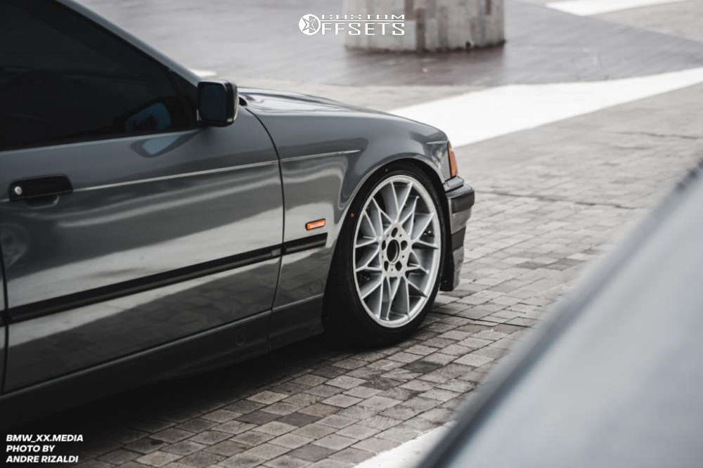 BMW BREYTON 8Jx 17H2＋38 8Jx 17H2＋38 Pcd:120 HOLE 5 BMW Z3
