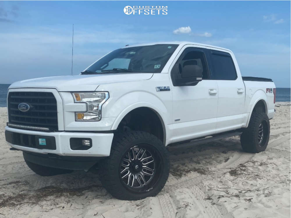 Fuel Ignite 22x12 43 Black Milled D66222201847 Custom Offsets