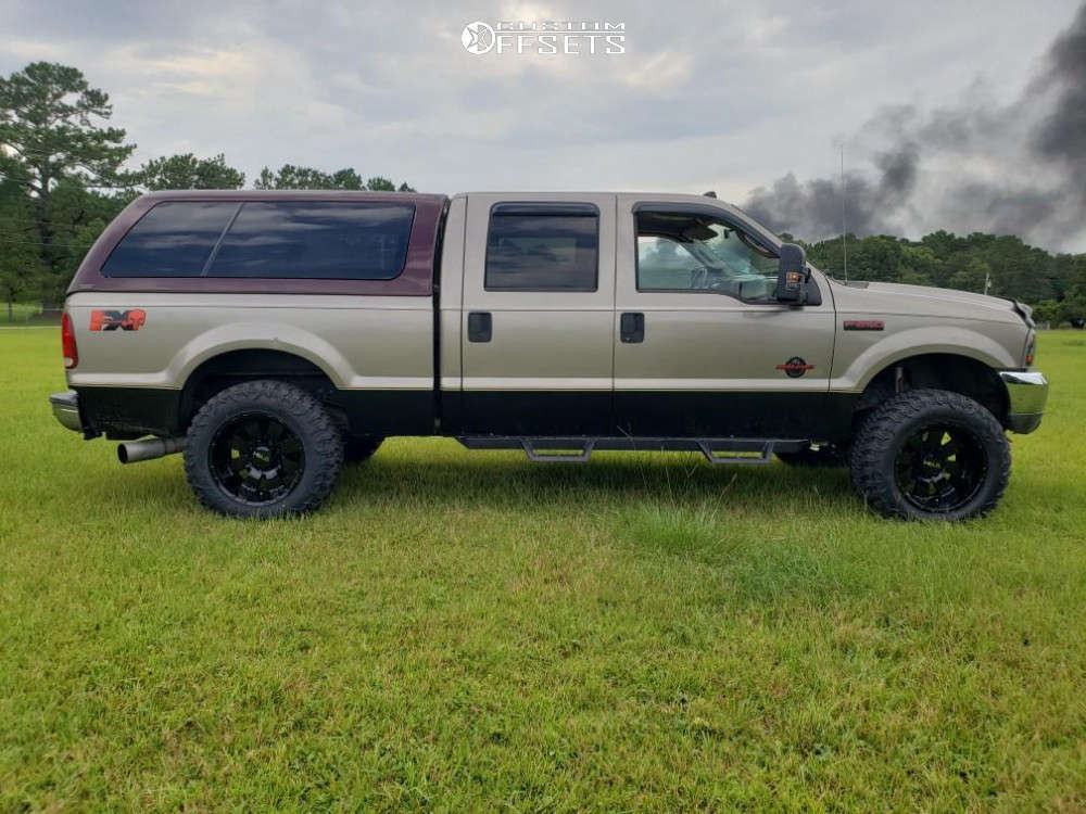 2004 Ford F-250 Super Duty with 20x12 -44 Helo He917 and 35/13.5R20 ...