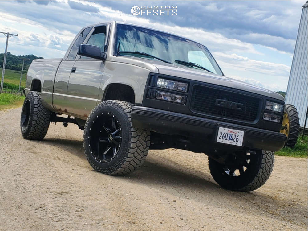1999 GMC K1500 with 20x12 -44 Hardrock Hardcore and 33/12.5R20 Kenda ...