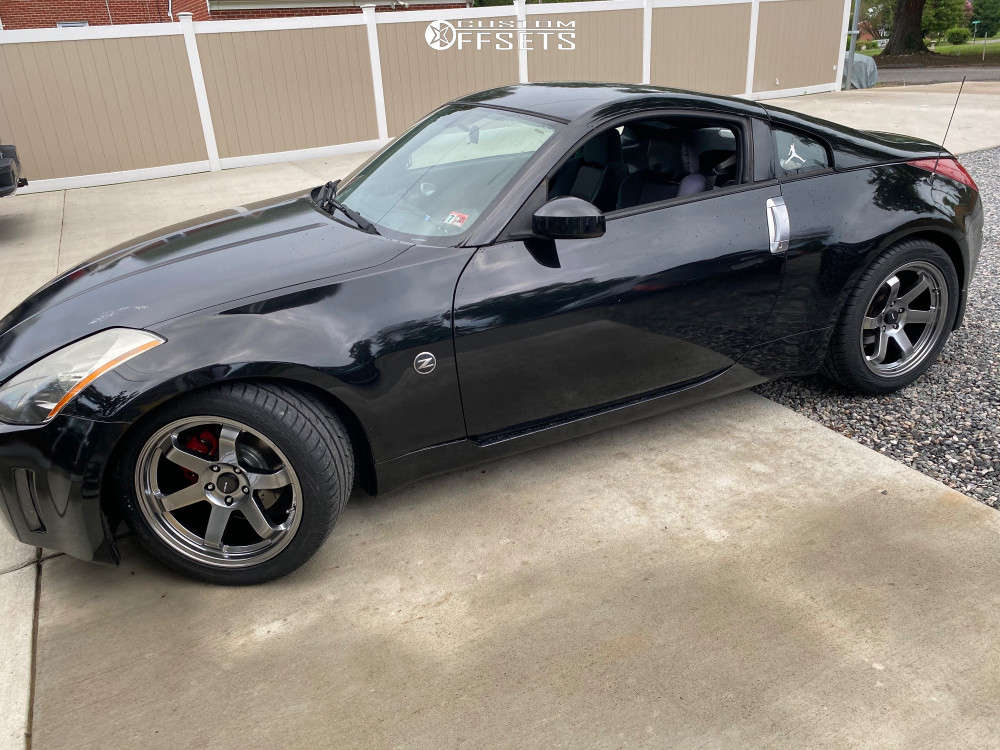 1212573-1-2004-350z-nissan-