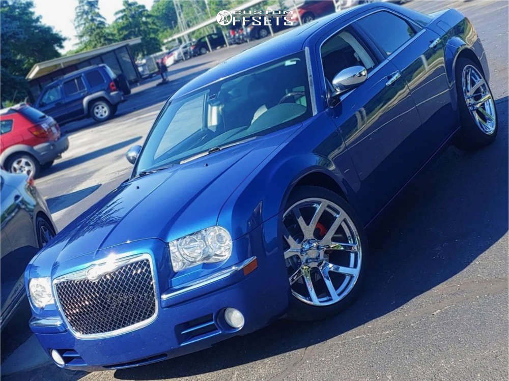 1219865-1-2010-300-chrysler-c-