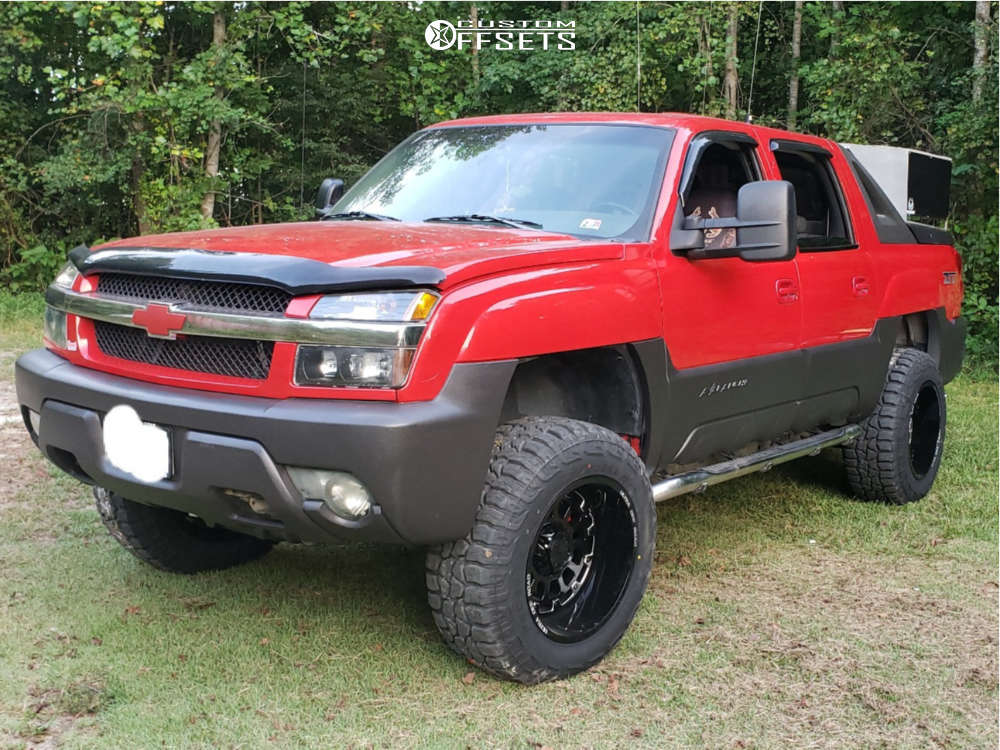 2003 Chevrolet Avalanche 1500 with 20x12 44 Ultra Xtreme X111 and 35/12.5R20 Federal Xplora Rt