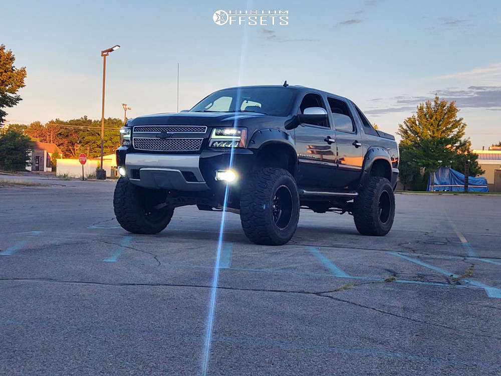2008 Chevrolet Avalanche with 20x12 43 Fuel Stroke and 38/15.5R20