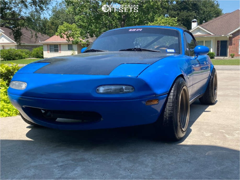 1990 Mazda MX-5 Miata with 15x9 0 JNC Jnc003 and 195/60R15 Falken