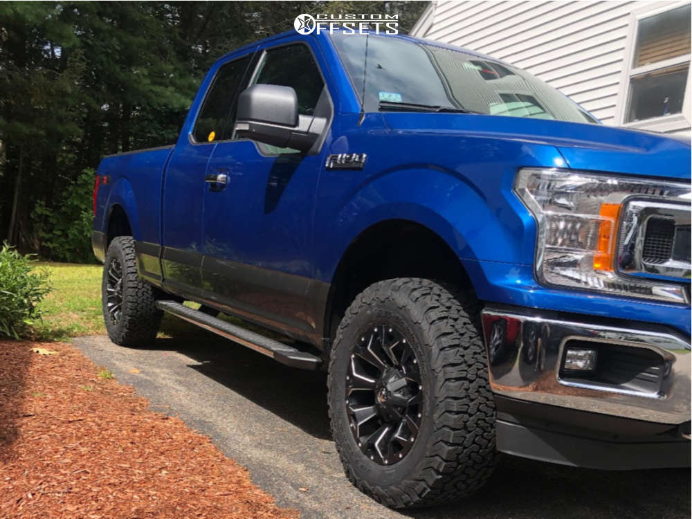 2018 Ford F-150 with 18x9 19 Fuel Assault and 33/12.5R18
