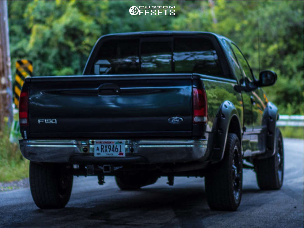 2000 Ford F150 with 20x9 18 Fuel Hostage D531 and 31/10.5R20