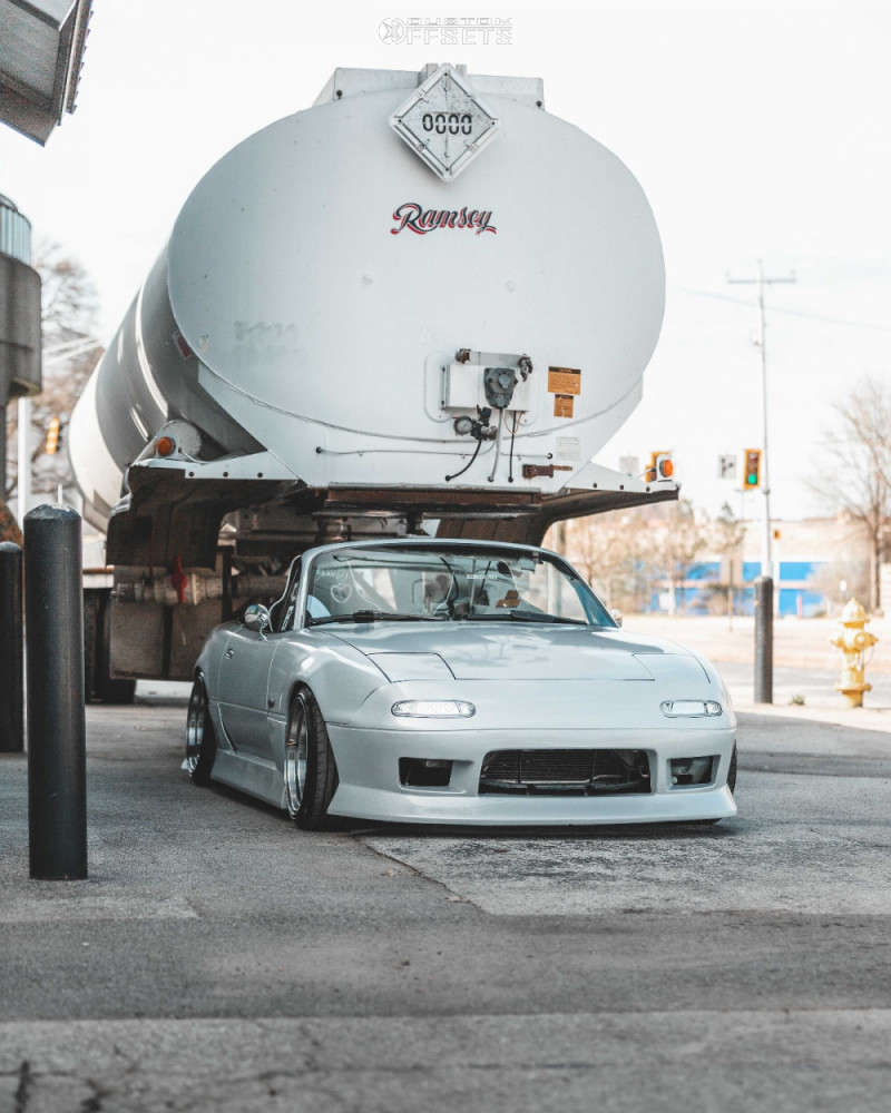 1996 Mazda Miata with 16x8 15 Klutch Sl2 and 195/40R16 Federal