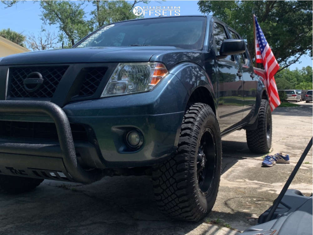 2014 Nissan Frontier with 17x9 14 Fuel Hostage D531 and 33/12.5R17