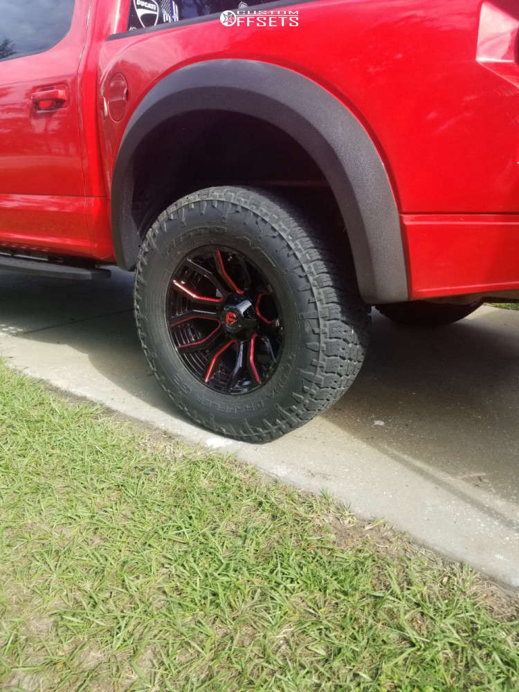 2018 Ford Raptor with 20x10 -18 Fuel Rage and 37/13.5R20 Nitto Terra ...