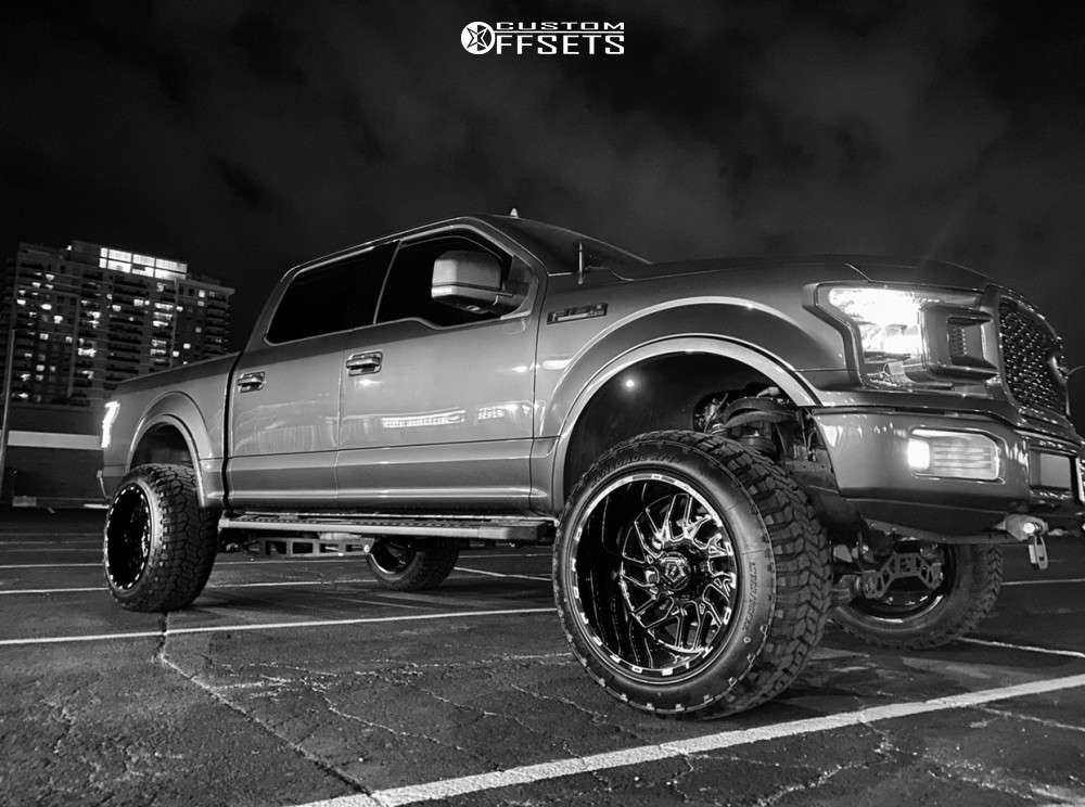 2020 Ford F-150 with 22x14 -76 TIS 544BM and 325/50R22 Radar