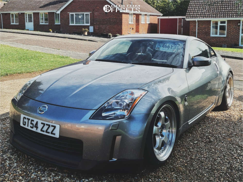 2004 Nissan 350Z with 19x9.5 22 AutoStar Gt5 and 245/35R19 Falken