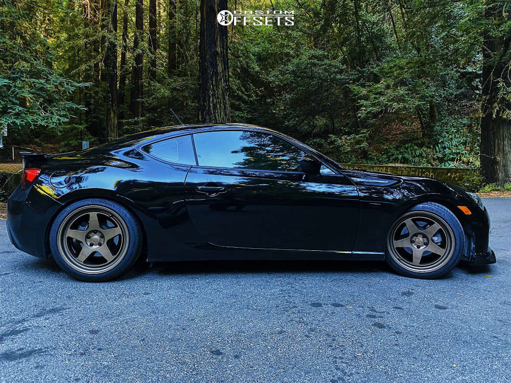 BRZ 2013 Subaru BRZ with 18x9 35 Kansei Knp and 235/40R18 Continental
