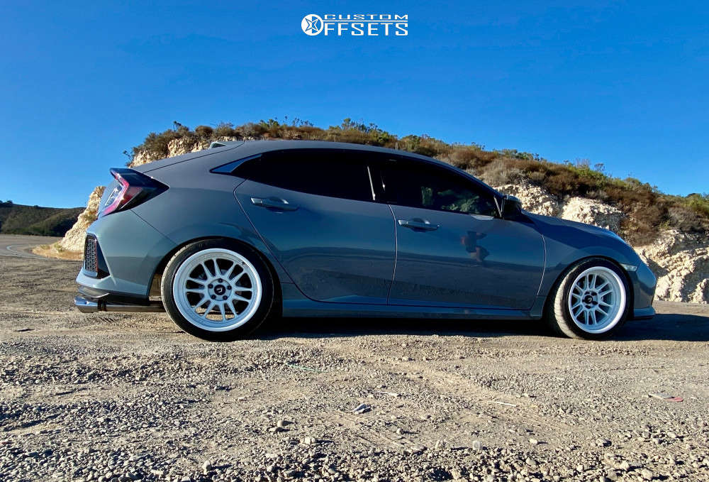 2019 Honda Civic with 18x9.5 10 Cosmis Racing Xt-206r and 235