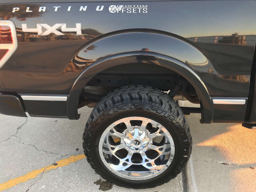 2010 Ford F150 with 20x12 44 Fuel Krank and 33/12.5R20 Red Dirt Road
