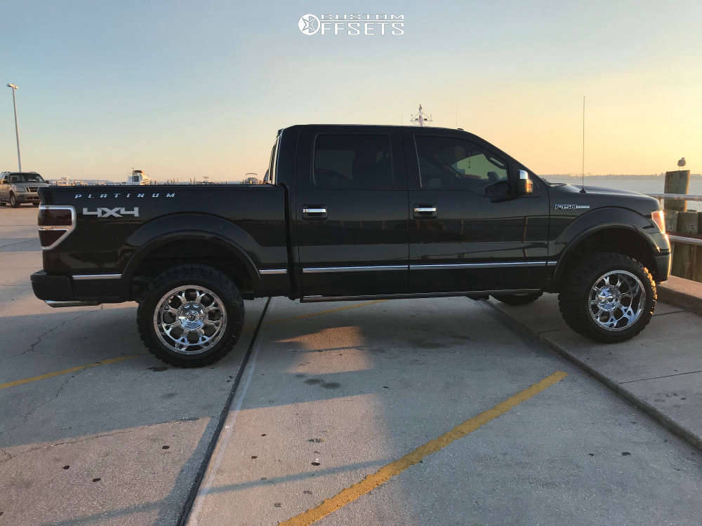 2010 Ford F150 with 20x12 44 Fuel Krank and 33/12.5R20 Red Dirt Road