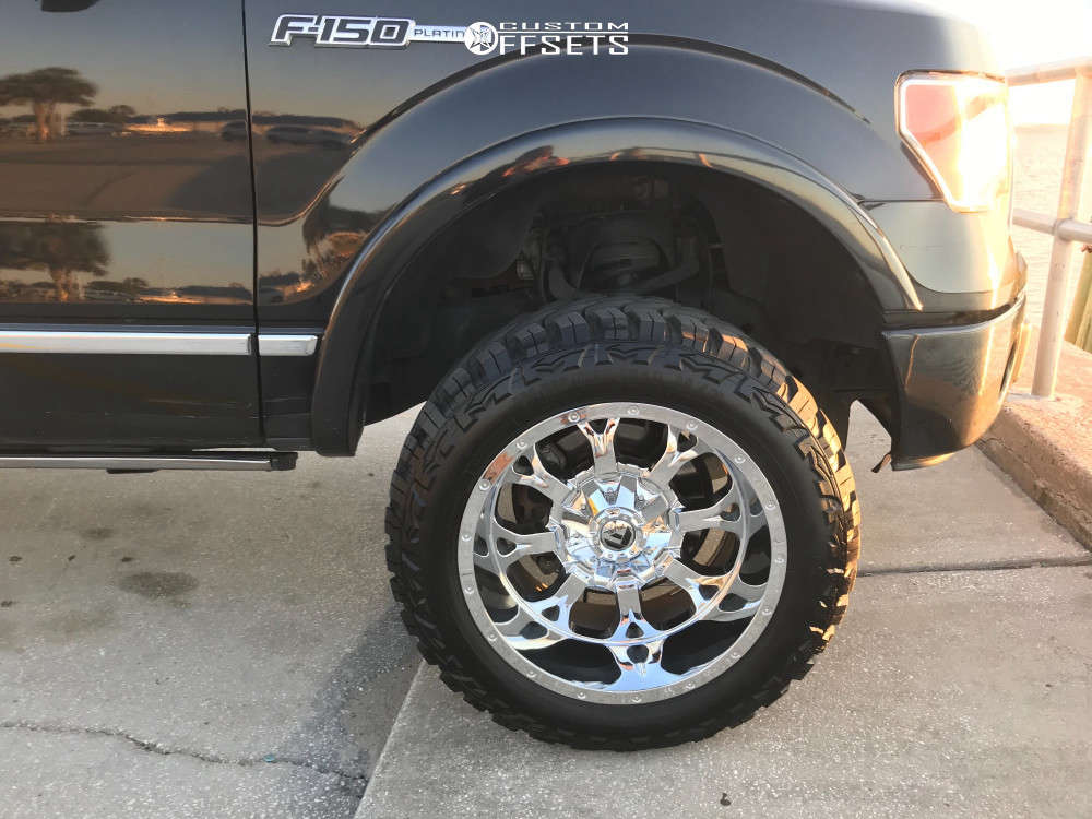 2010 Ford F150 with 20x12 44 Fuel Krank and 33/12.5R20 Red Dirt Road