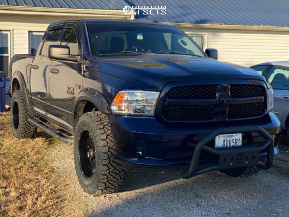 2017 Ram 1500 with 20x10 -25 Remington 8-point and 35/12.5R20 Nitto ...