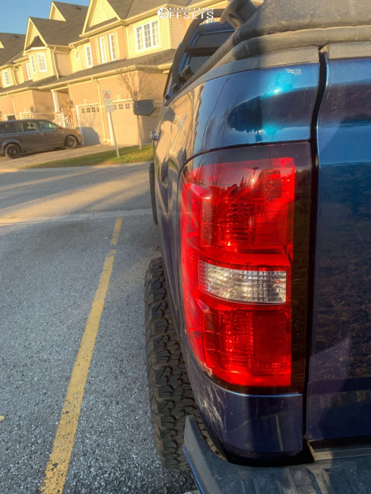 2018 GMC Sierra 1500 with 17x9 12 Mickey Thompson Classic Iii and 37/