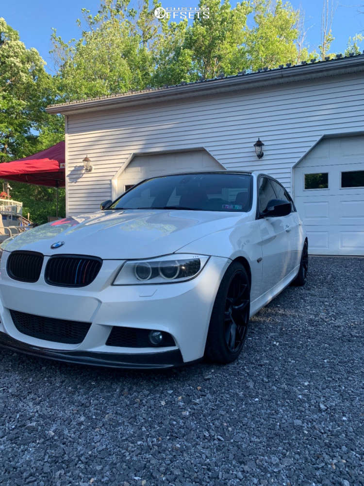 2011 BMW 335i XDrive with 18x8.5 30 ESR Rf2 and 235/40R18 Nitto Neo Gen ...