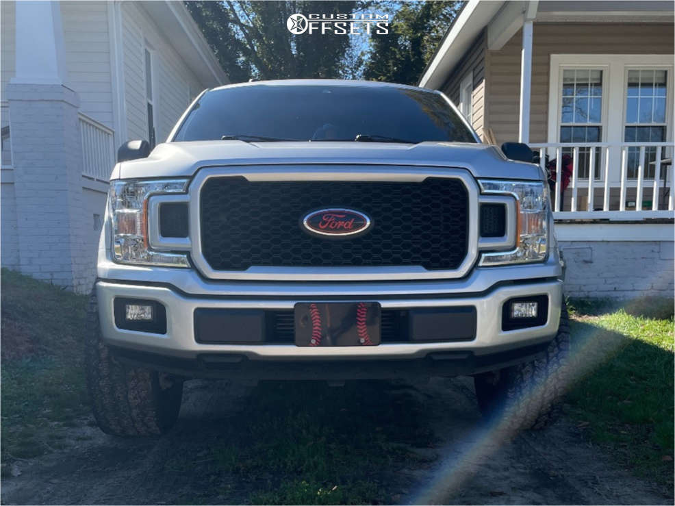 F150 Vision Razor 2019 Ford F-150 with 22x10 -19 Vision Razor and 305/45R22 Hankook ...