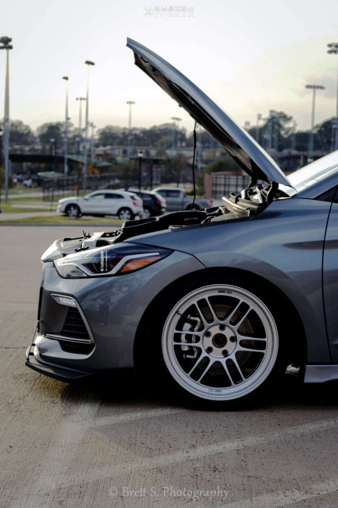 2018 Hyundai Elantra with 18x9 35 Enkei Rpf1 and 225/40R18 Hankook