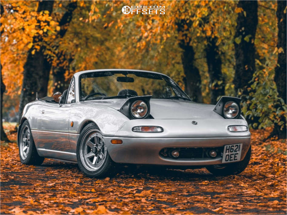 1991 Mazda MX-5 Miata with 15x7 35 Rota Osr and 195/50R15 Toyo