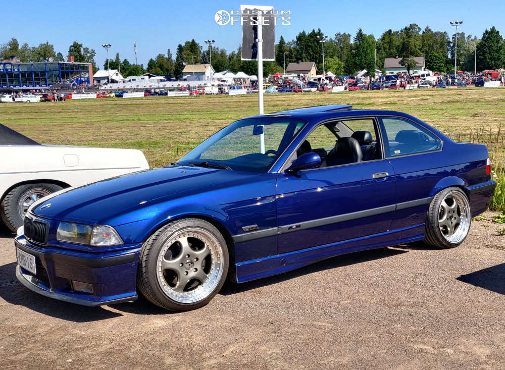 1993 BMW 325i with 17x8.5 35 RH Zw1 and 215/40R17 Nankang Ns-20
