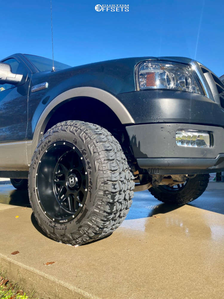 2004 Ford F-150 with 20x12 -44 Hostile Sprocket and 35/12.5R20 Federal ...