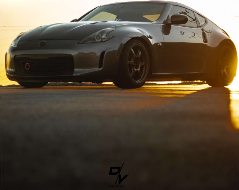 1414316-1-2013-370z-nissan-
