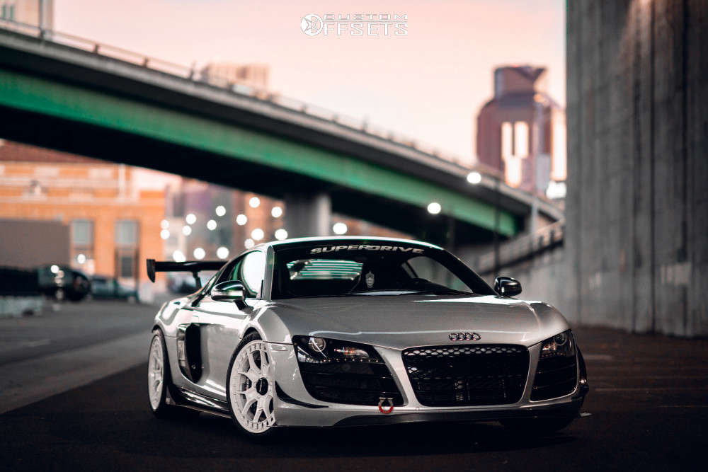 2009 Audi R8 with 19x8.5 29 Rotiform Zmo-m and 245/35R19 Nankang AR-1 ...