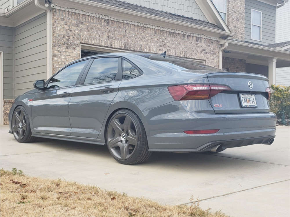 2019 Volkswagen Jetta with 19x9 41 OEM Wheels CONTINENTAL G