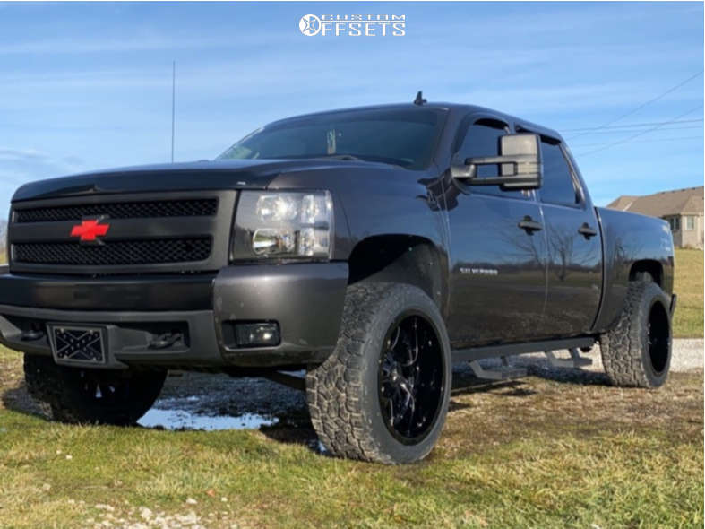 2010 Chevrolet Silverado 1500 with 22x12 -44 RBP 75r and 33/12.5R22 ...