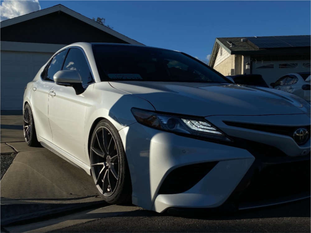 2019 Toyota Camry with 19x9.5 36 Niche Sector and 245/35R19 Achilles ...