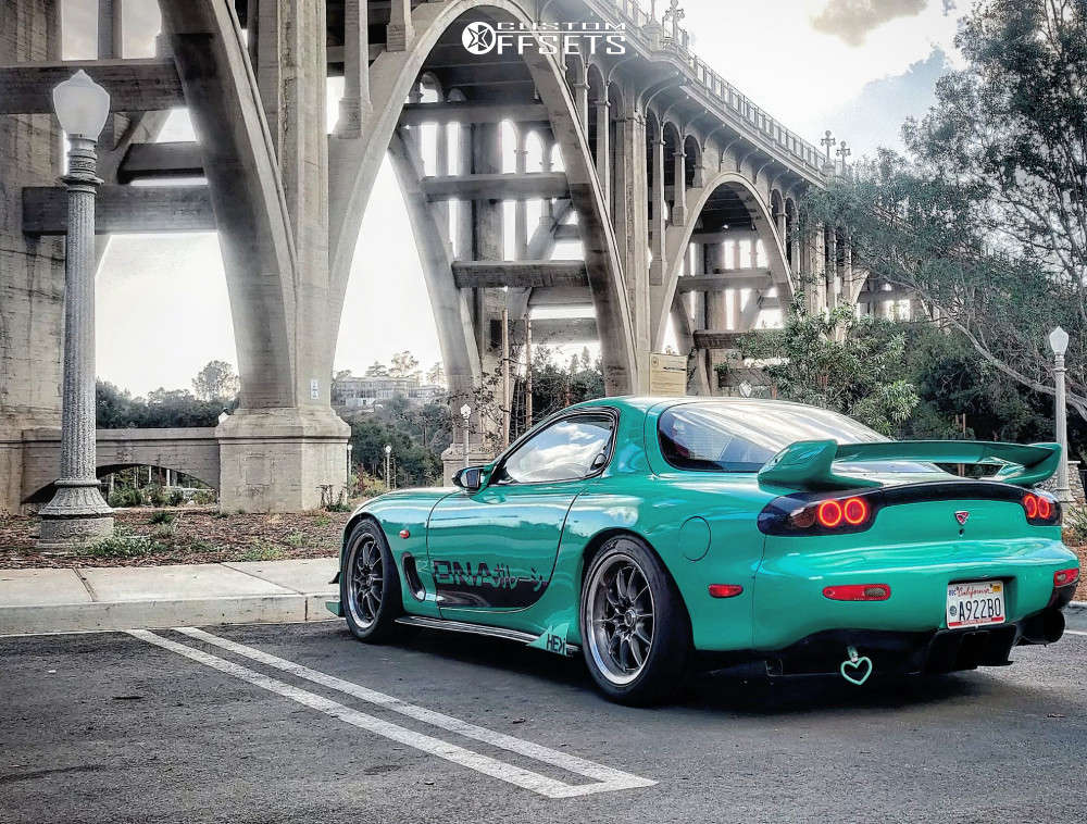 1993 Mazda RX-7 with 17x9.5 35 Rays Engineering GTN and 255/40R17