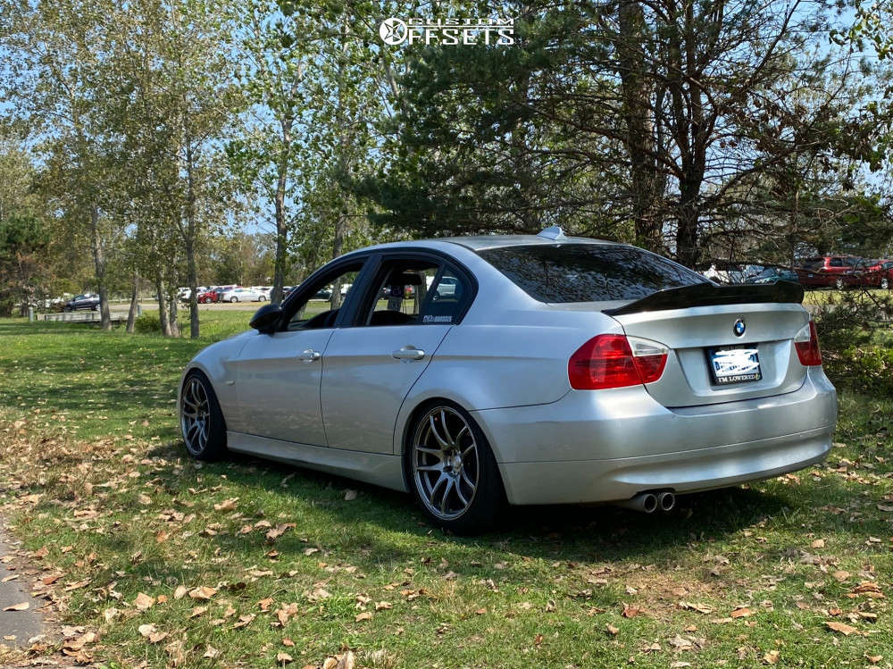 2008 BMW 328xi with 18x9.5 35 ESR Sr08 and 235/40R18 Forceum