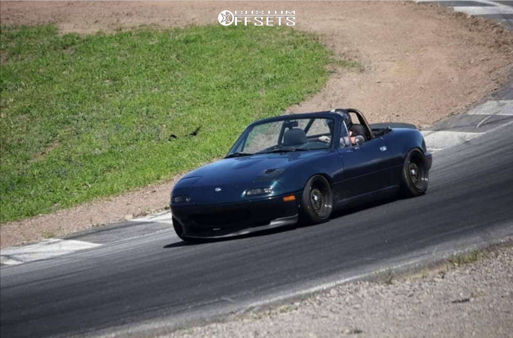 1996 Mazda MX-5 Miata with 15x8.5 17 Klutch Sl1 and 205/50R15