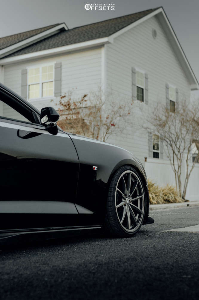 2017 Chevrolet Camaro with 20x9 35 Touren Tf02 and 255/30R20 Lexani Lx ...