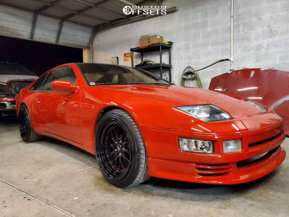 1990 Nissan 300ZX with 18x10 25 XXR 521 and 245/40R18