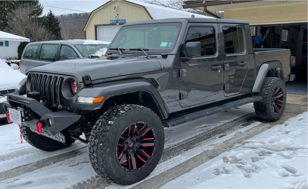 2021 Jeep Gladiator with 20x10 -24 Moto Metal Mo978 and 35