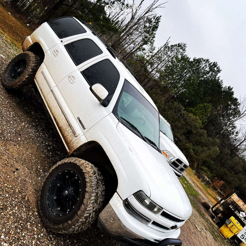 No Reserve: 2001 Chevrolet Tahoe LS for sale on BaT Auctions - sold for  $22,450 on May 23, 2022 (Lot #74,180) | Bring a Trailer, image size:1000x1000