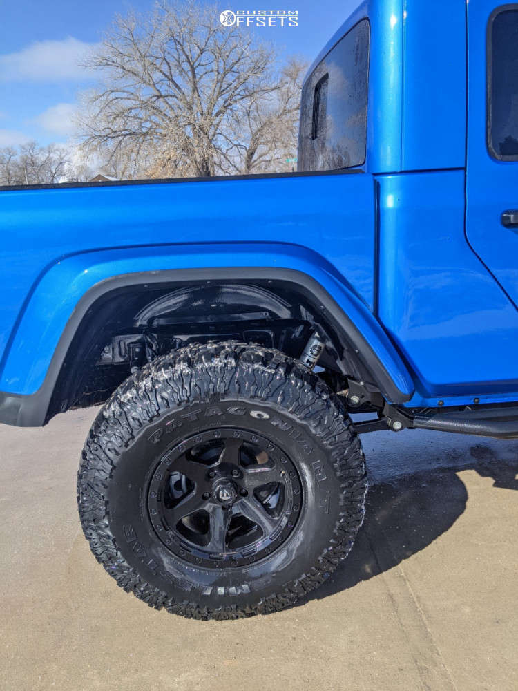 2021 Jeep Gladiator with 17x9 1 Fuel Ripper and 37/12.5R17 Milestar ...