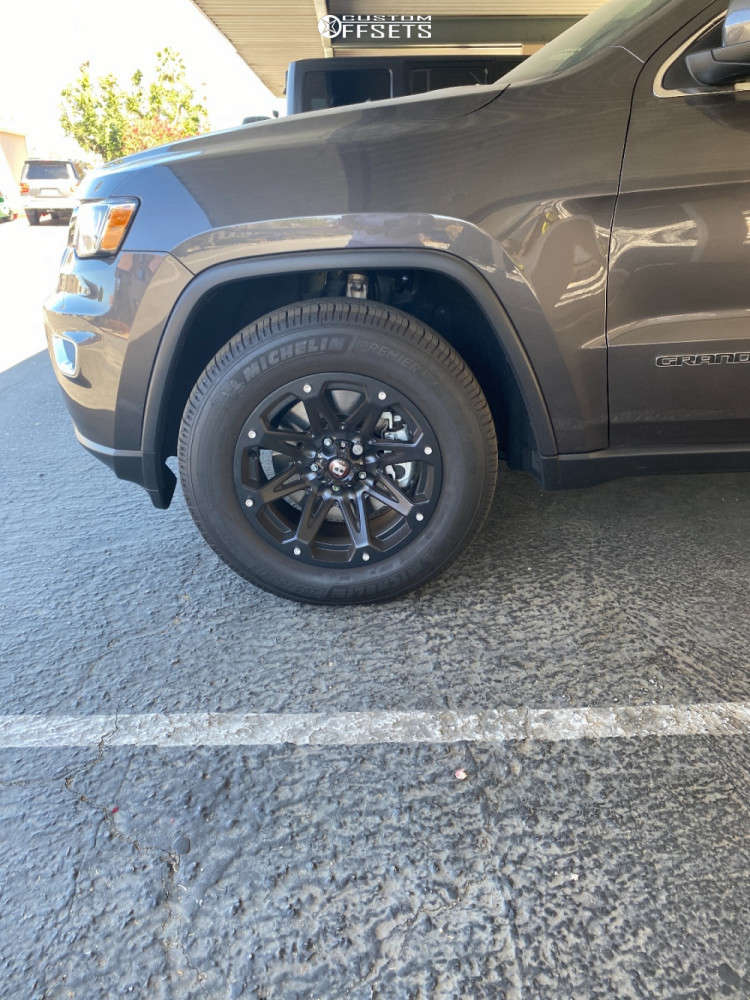 2020 Jeep Grand Cherokee with 18x9 12 Ballistic Jester and 265/55R18