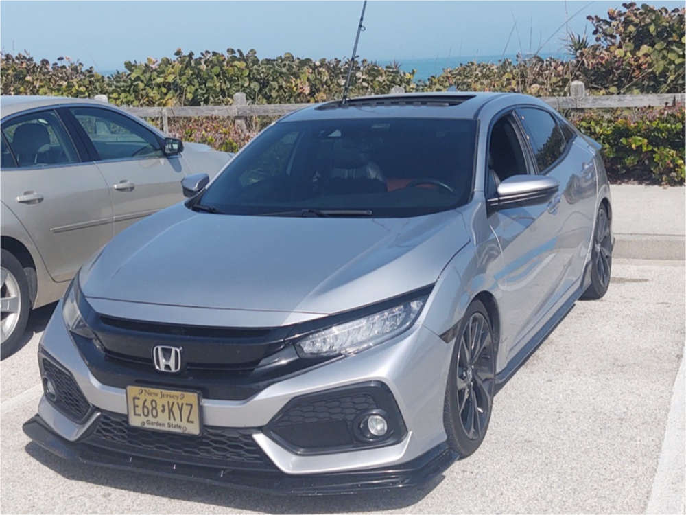 2018 Honda Civic with 18x9 30 Cosmis Racing XT-006R and 245/40R18