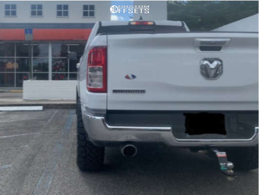 2019 Ram 1500 with 18x9 0 Pro Comp Series 34 and 285/75R18 Nitto Ridge ...