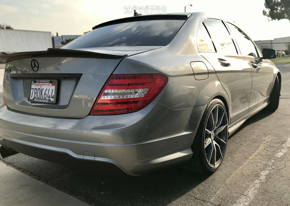 2013 Mercedes-Benz C250 with 19x8 45 OEM Wheels Monoblock and 235/35R19 ...