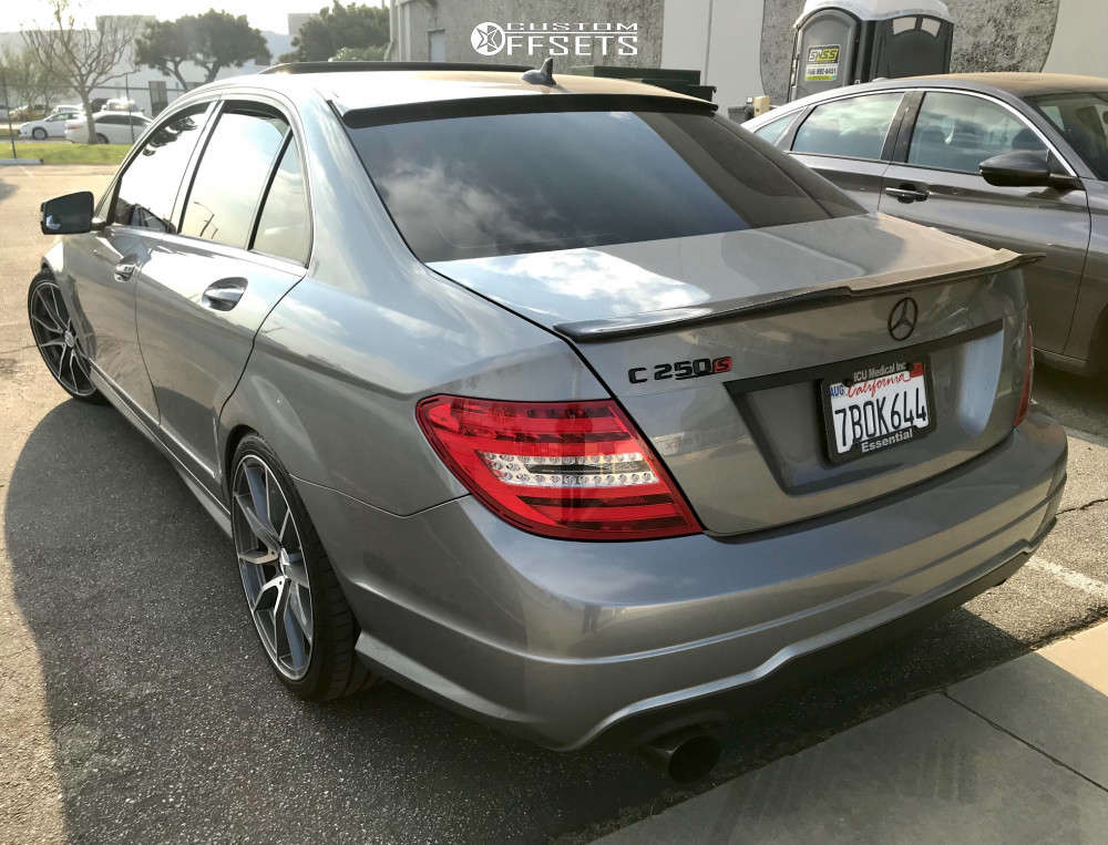 2013 Mercedes-Benz C250 with 19x8 45 OEM Wheels Monoblock and 235/35R19 ...