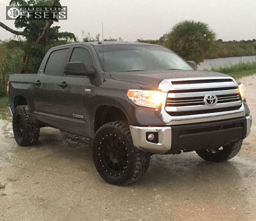 152965-1-2016-tundra-toyota-