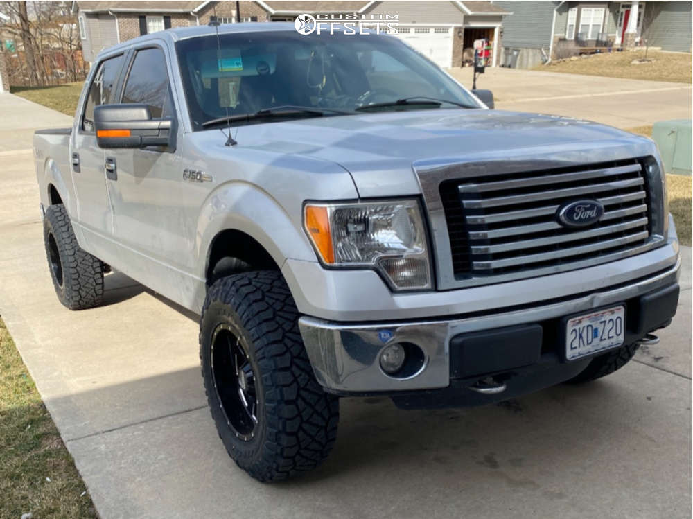 2012 Ford F-150 with 18x10 -24 Moto Metal Mo962 and 285/75R18 Nitto ...